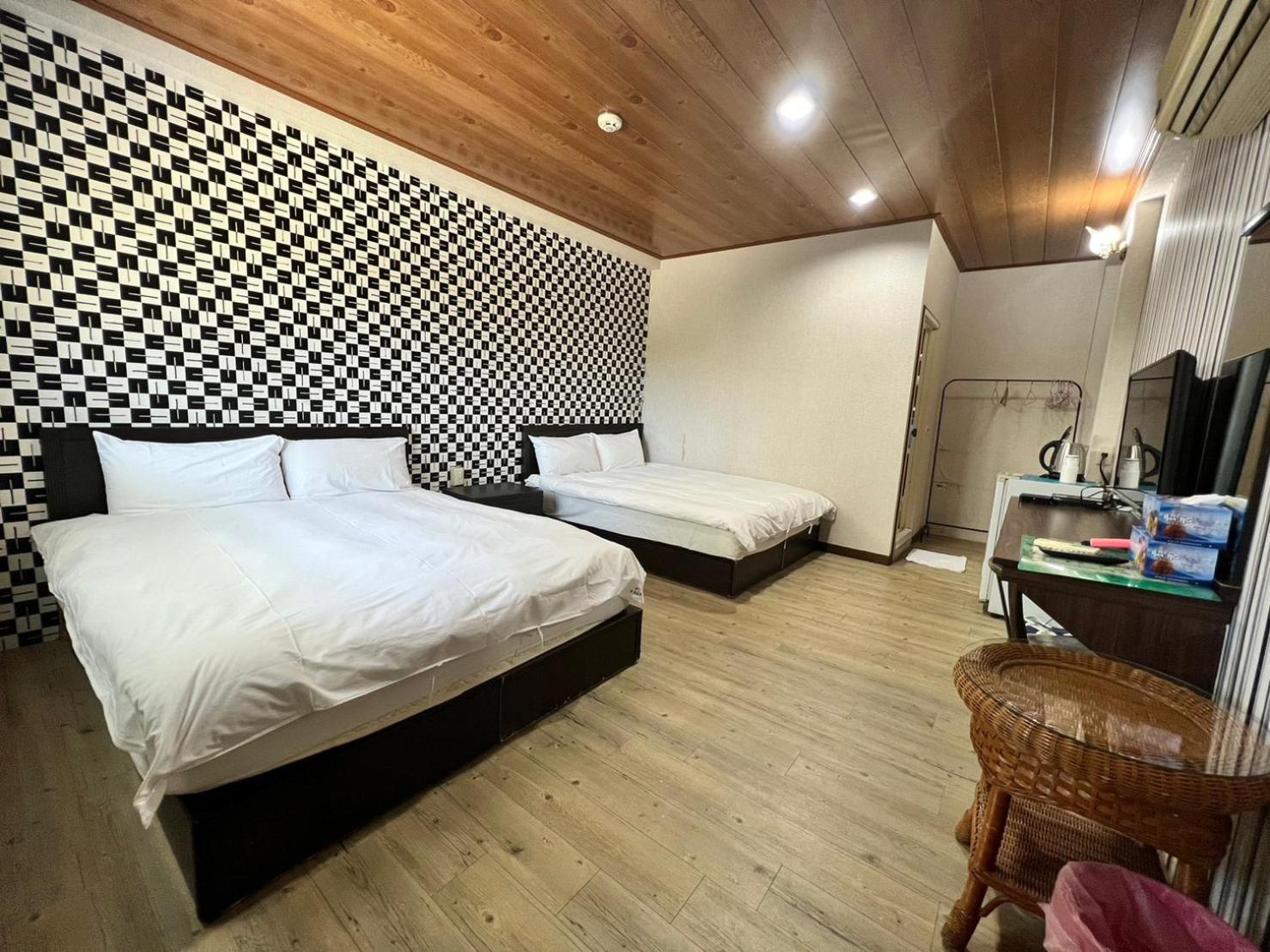 Kenting Dajianshan Cabin Rum bild