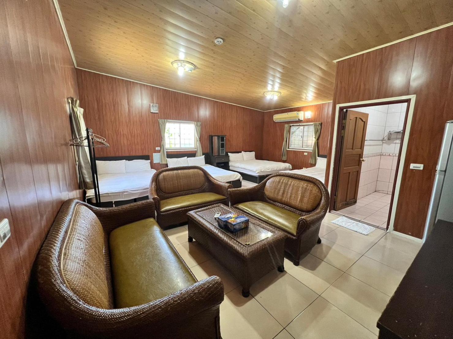 Kenting Dajianshan Cabin Rum bild